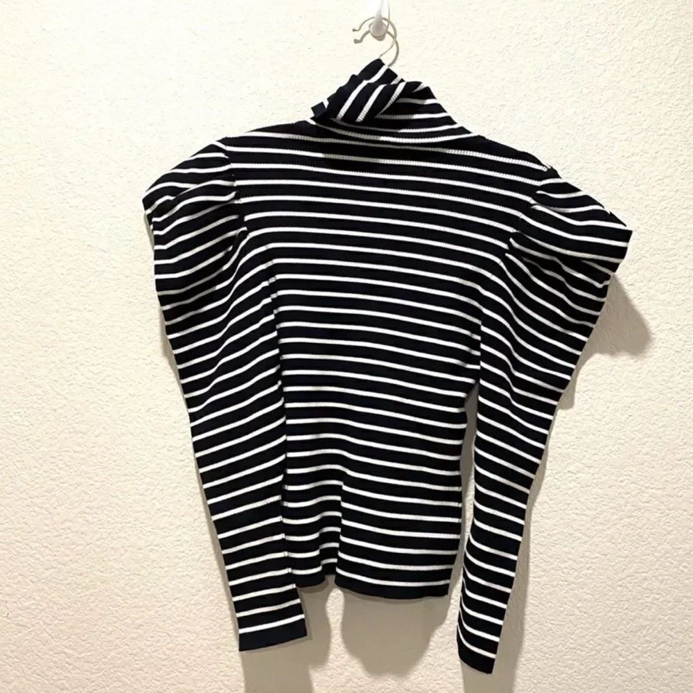 A.L.C. Baker turtleneck puff sleeve Sweater size XS - Picture 5 of 8